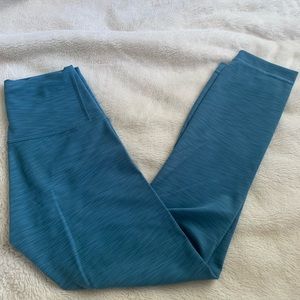 NWOT Lululemon Wunder Train HR Crop 23”